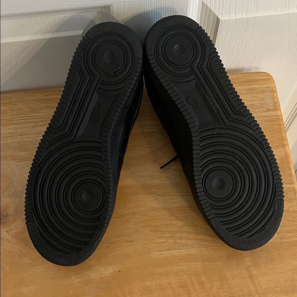 Nike Air Force One Black Sneakers - Picture 11 of 13